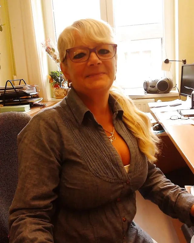 Françoise, 60 ans, cougar à Château-Arnoux-Saint-Auban