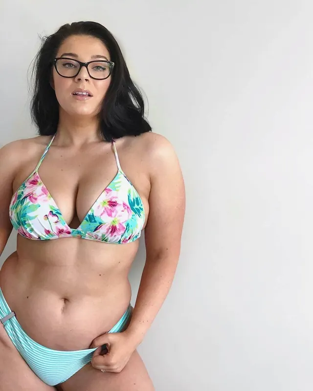Magali, 44 ans, cougar à Saint-Germain-en-Coglès