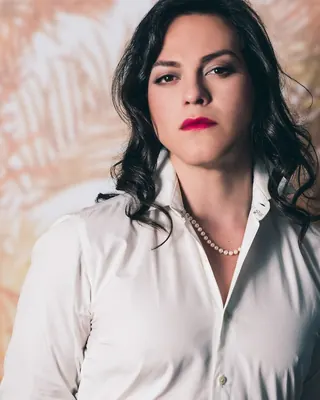 Véronique, 45 ans, cougar à Angers